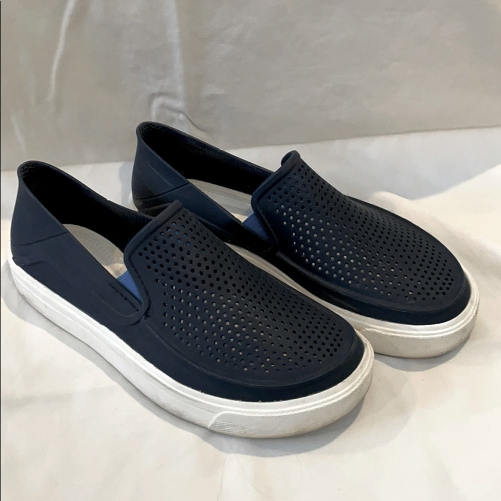 Crocs navy iconic comfort